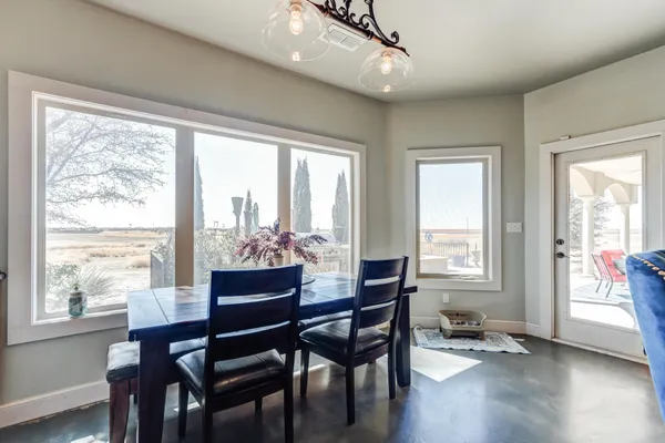 $835,000 | 8417 County Road 6940, Lubbock, TX 79407