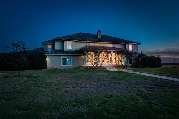 $835,000 | 8417 County Road 6940, Lubbock, TX 79407