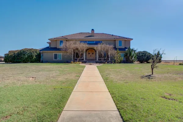 $835,000 | 8417 County Road 6940, Lubbock, TX 79407
