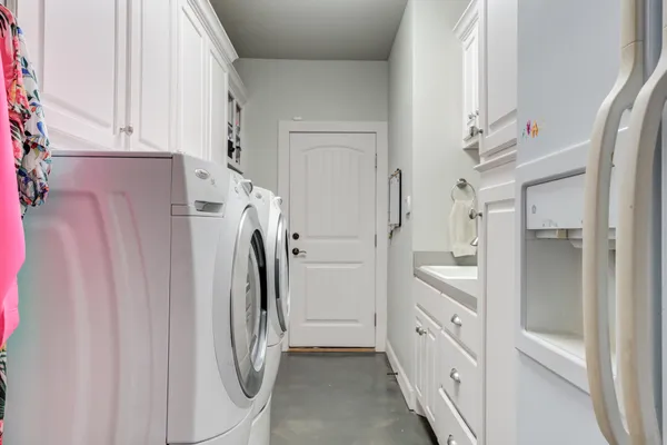 $835,000 | 8417 County Road 6940, Lubbock, TX 79407