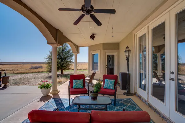 $835,000 | 8417 County Road 6940, Lubbock, TX 79407
