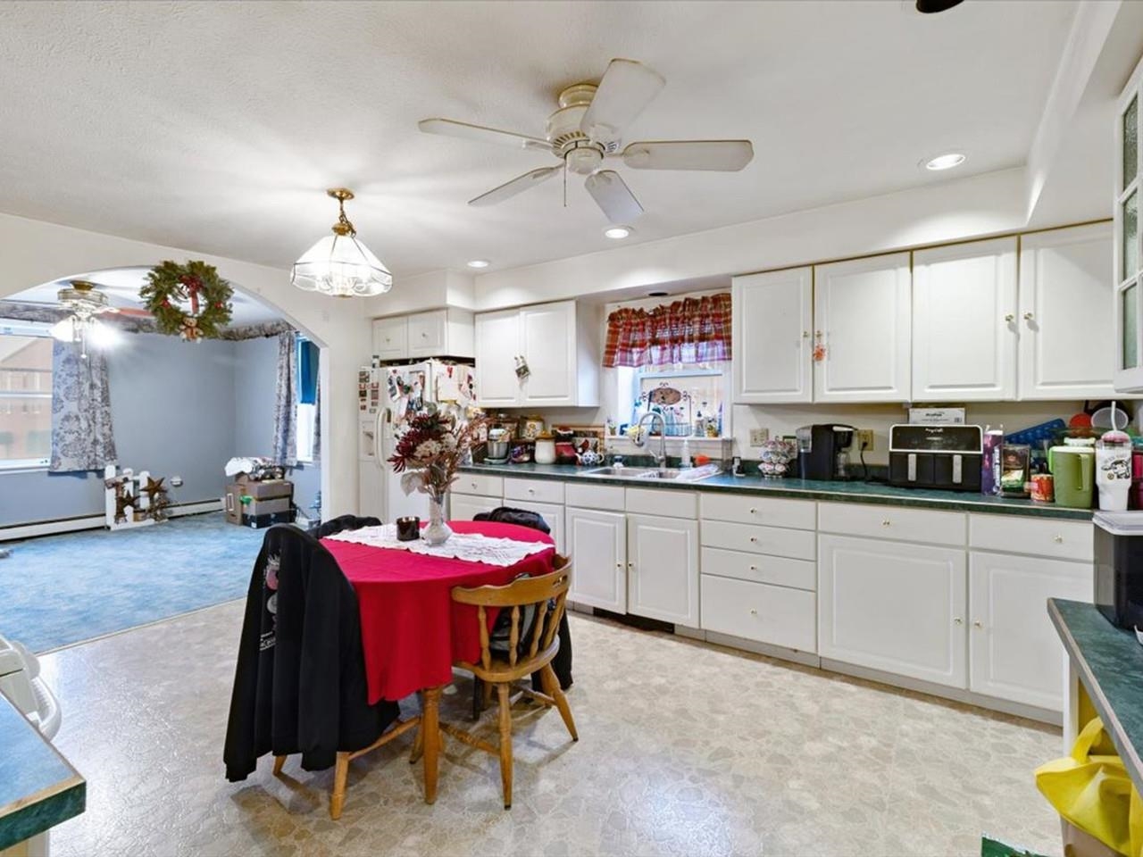 13-15 Catherine Street St. Albans, VT 05478 - Photo 17 of 35