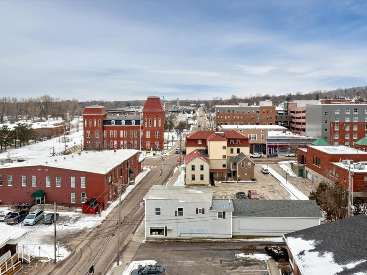 13-15 Catherine Street St. Albans, VT 05478 - Photo 2 of 35
