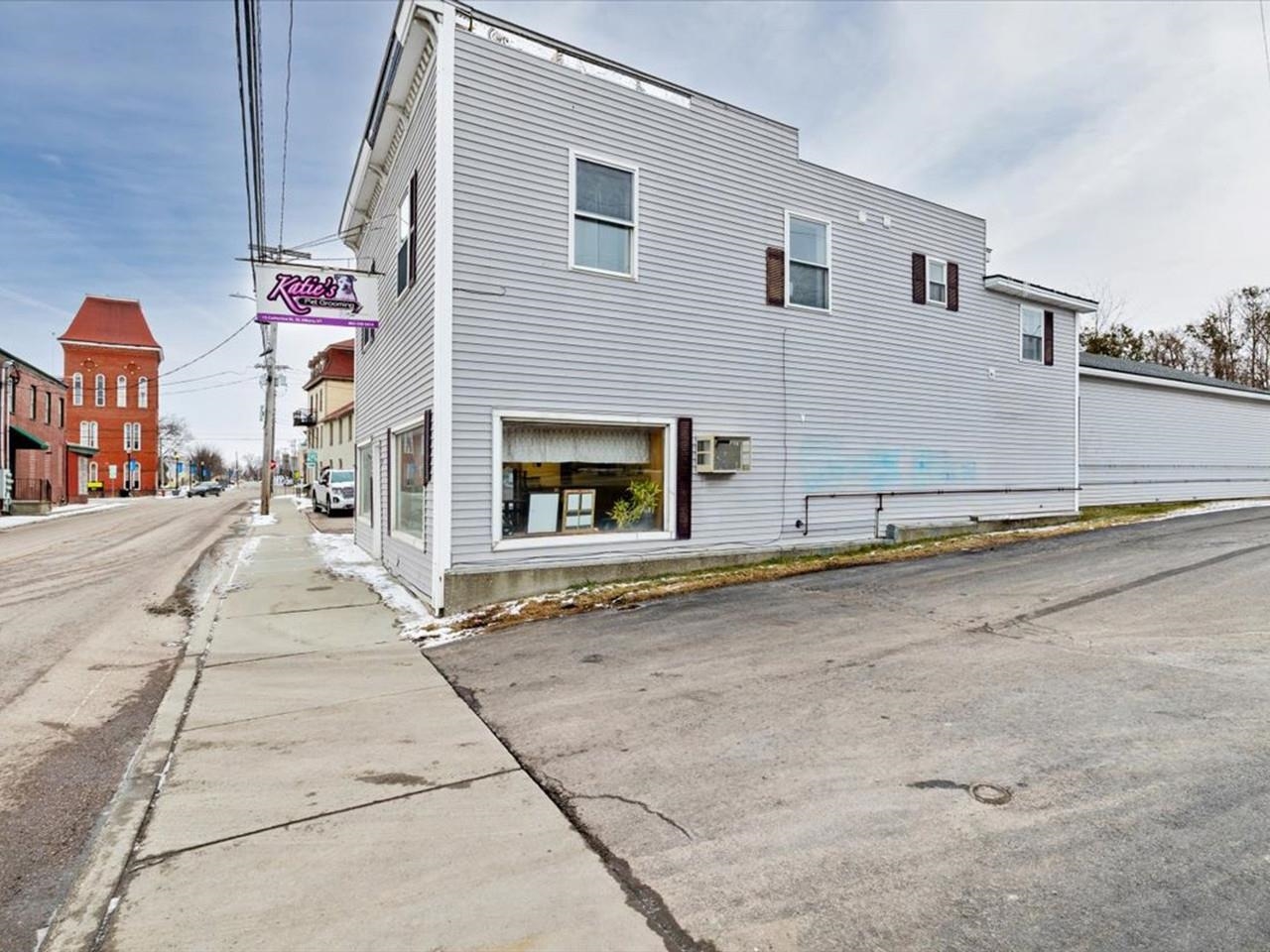 13-15 Catherine Street St. Albans, VT 05478 - Photo 6 of 35