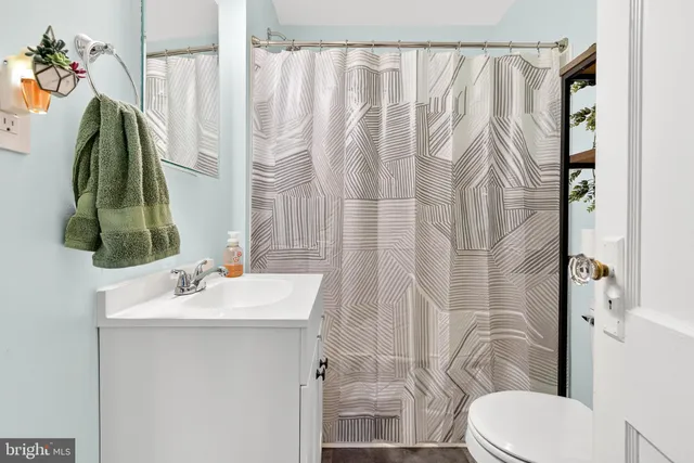 $250,000 | 1651 Fishing Creek Valley Road, Harrisburg, PA 17112