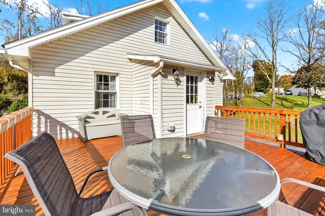 $250,000 | 1651 Fishing Creek Valley Road, Harrisburg, PA 17112