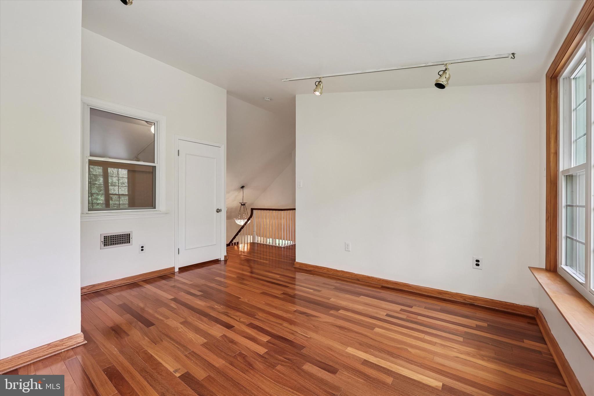 527 Conshohocken State Road Gladwyne, PA 19035 - Photo 22 of 44 Office #2- second floor