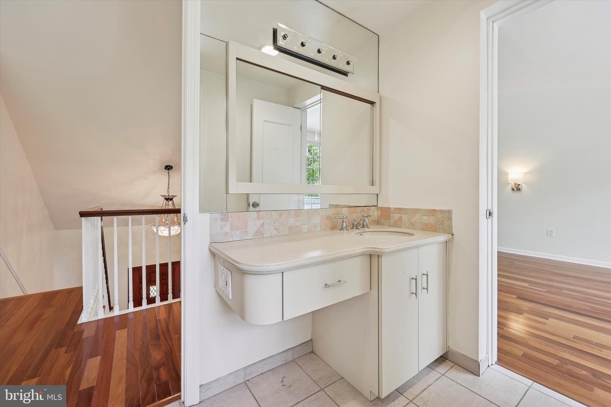 527 Conshohocken State Road Gladwyne, PA 19035 - Photo 27 of 44