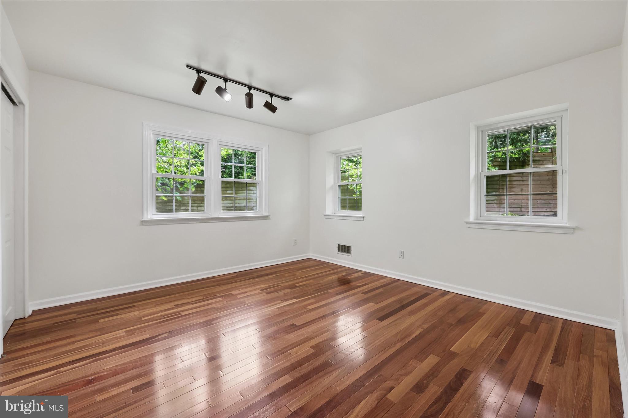 527 Conshohocken State Road Gladwyne, PA 19035 - Photo 30 of 44