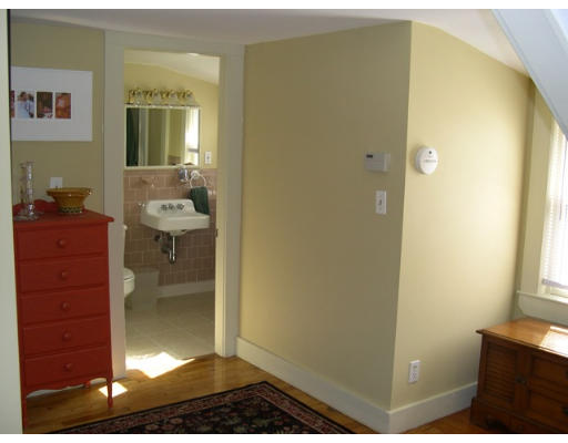 5 Lakeview Road Wayland, MA 01778 - Photo 13 of 15 Gallery Image 13