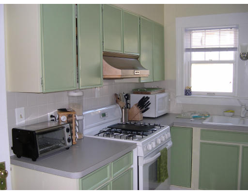 5 Lakeview Road Wayland, MA 01778 - Photo 4 of 15 Gallery Image 4
