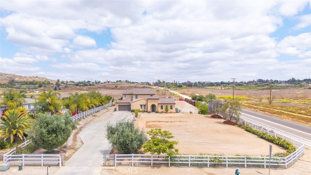 17970 Wildwood Creek Road Riverside, CA 92504 - Photo 6 of 54