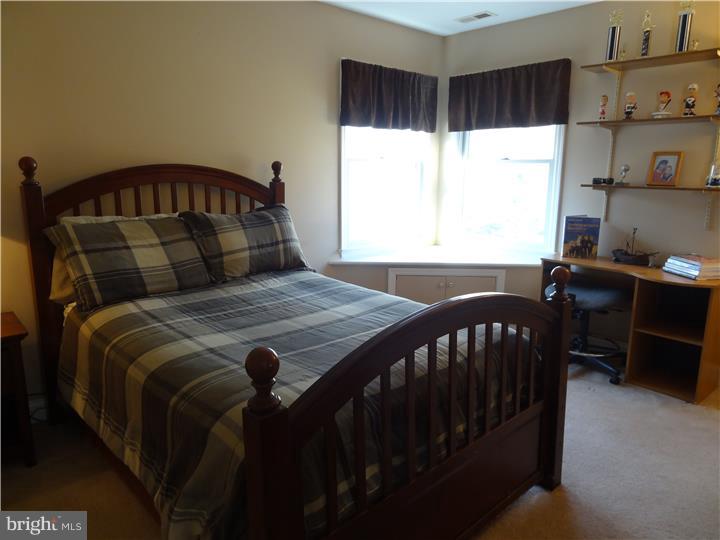 135 Oak Leaf Road Berlin, NJ 08009 - Photo 19 of 24 Bedroom 3