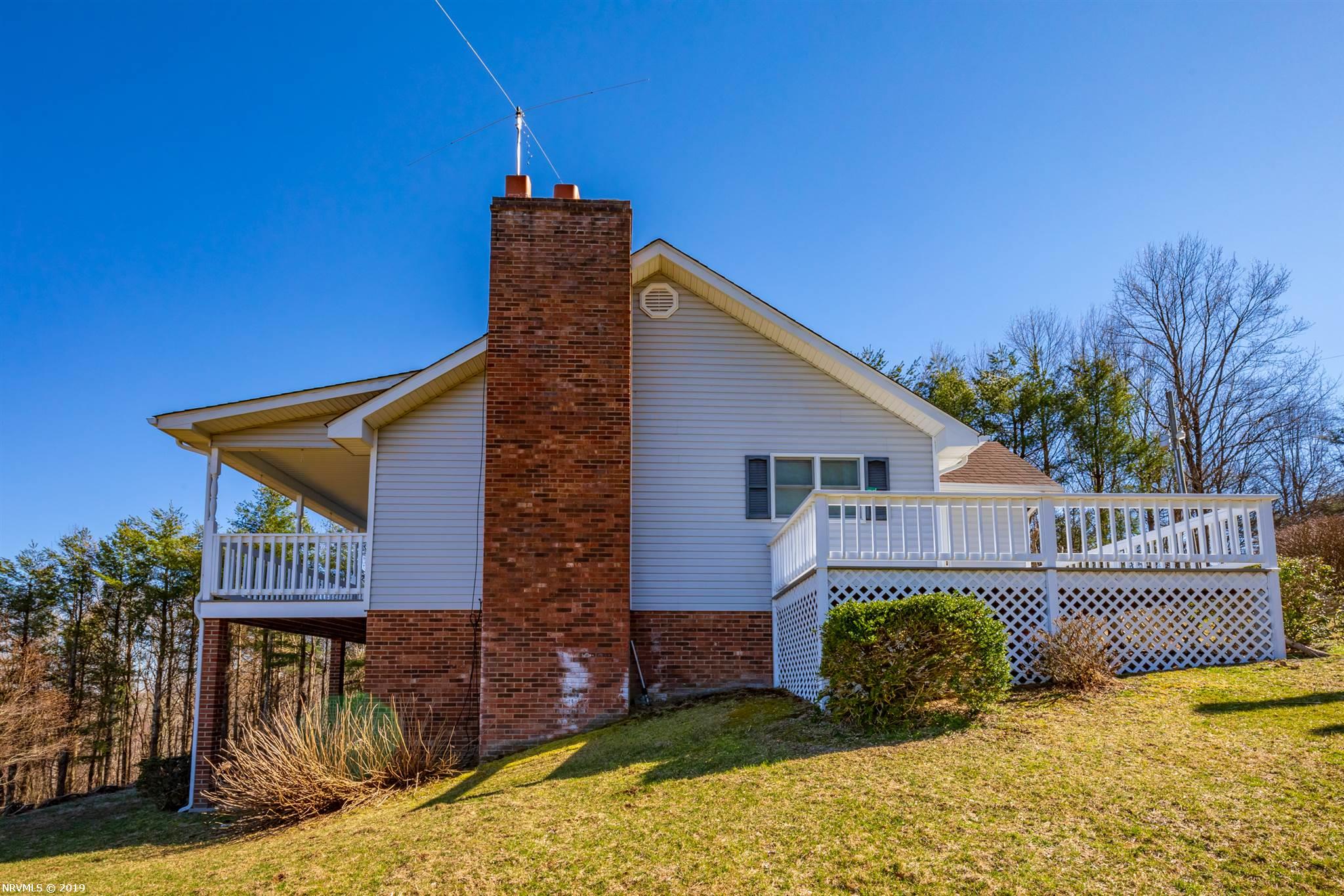 887 Colonial Road Fancy Gap, VA 24328 - Photo 67 of 105 Gallery Image 67