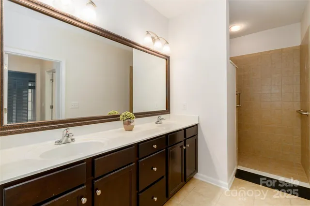 $512,000 | 4423 Parkgate Drive, Matthews, NC 28105