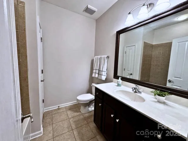 $512,000 | 4423 Parkgate Drive, Matthews, NC 28105