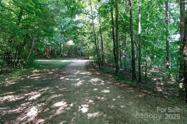 $512,000 | 4423 Parkgate Drive, Matthews, NC 28105