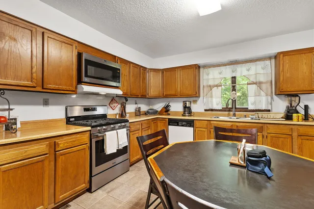 $459,900 | 8786 North 100 West, Wheatfield, IN 46392