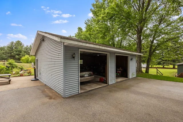 $459,900 | 8786 North 100 West, Wheatfield, IN 46392