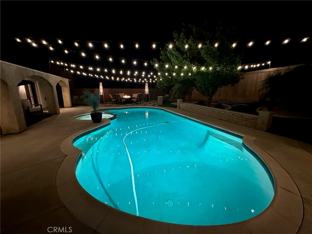 11296 Heathcliff Drive Riverside, CA 92505 - Photo 11 of 19