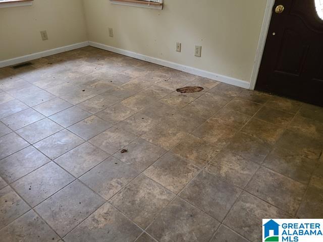 1357 Tomahawk Road Birmingham, AL 35214 - Photo 8 of 15