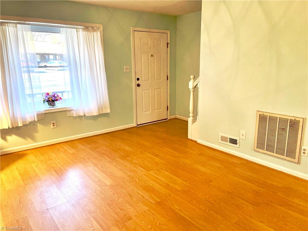 381 James Court High Point, NC 27265 - Photo 7 of 35