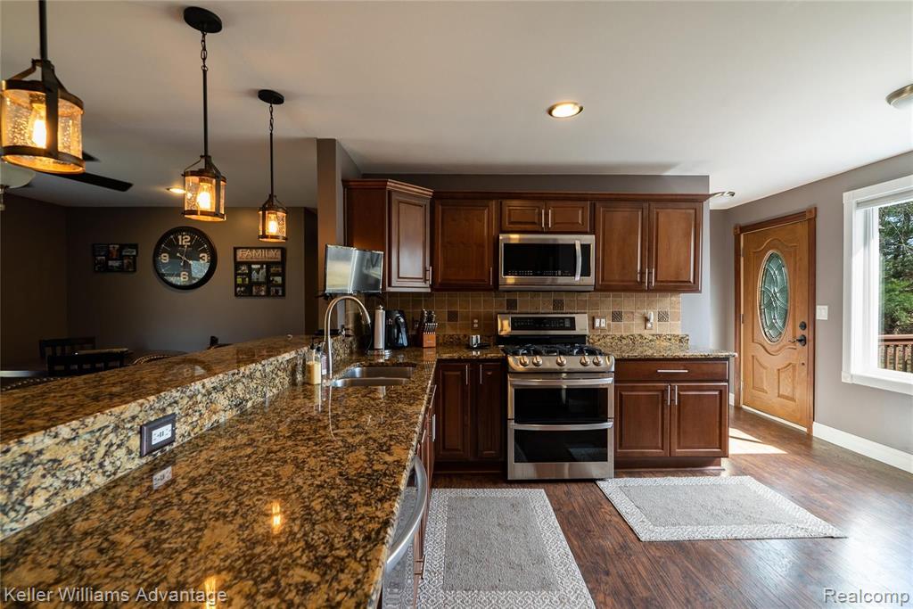 6157 East Clyde Road Howell, MI 48855 - Photo 14 of 46