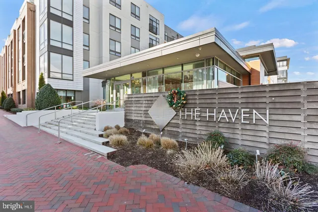 $2,950 | 145 Riverhaven Drive, Unit 548, Oxon Hill, MD 20745