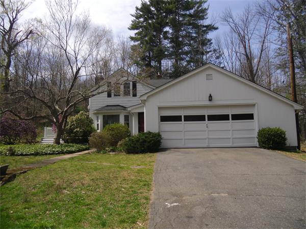 223 Mountain Road Wilbraham, MA 01095 - Photo 3 of 24