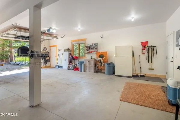 $2,000,000 | 135 Gcr 4633, Grand Lake, CO 80447