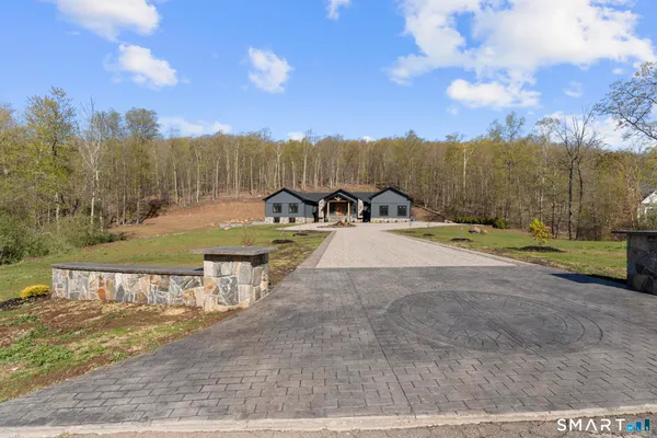 $1,325,000 | 145 Monarca Drive, Middletown, CT 06457