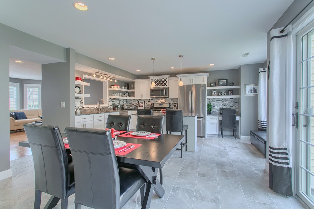 8 Rockingham Drive, Unit 127 Lowell, MA 01852 - Photo 12 of 29 Gallery Image 12