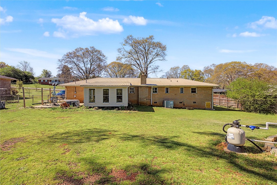 305 Clearview Drive Anderson, SC 29625 - Photo 32 of 35