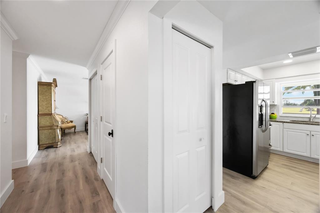 168 Caddy Road Rotonda West, FL 33947 - Photo 13 of 63 Gallery Image 13
