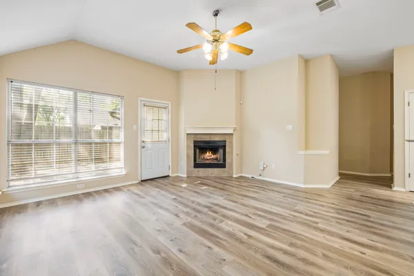 $2,100 | 3937 Kristencreek Lane, Round Rock, TX 78681