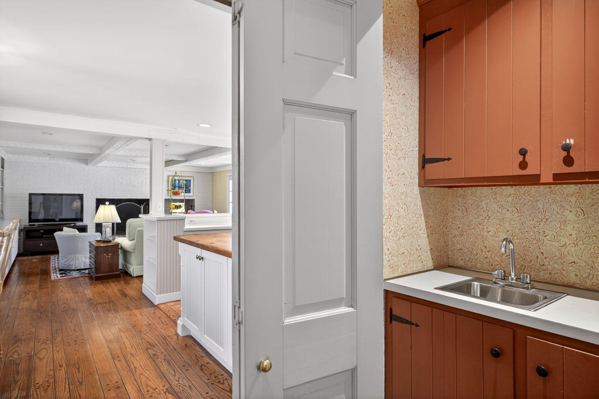 23 Antioch Road Falmouth, MA 02540 - Photo 10 of 69 Wet Bar