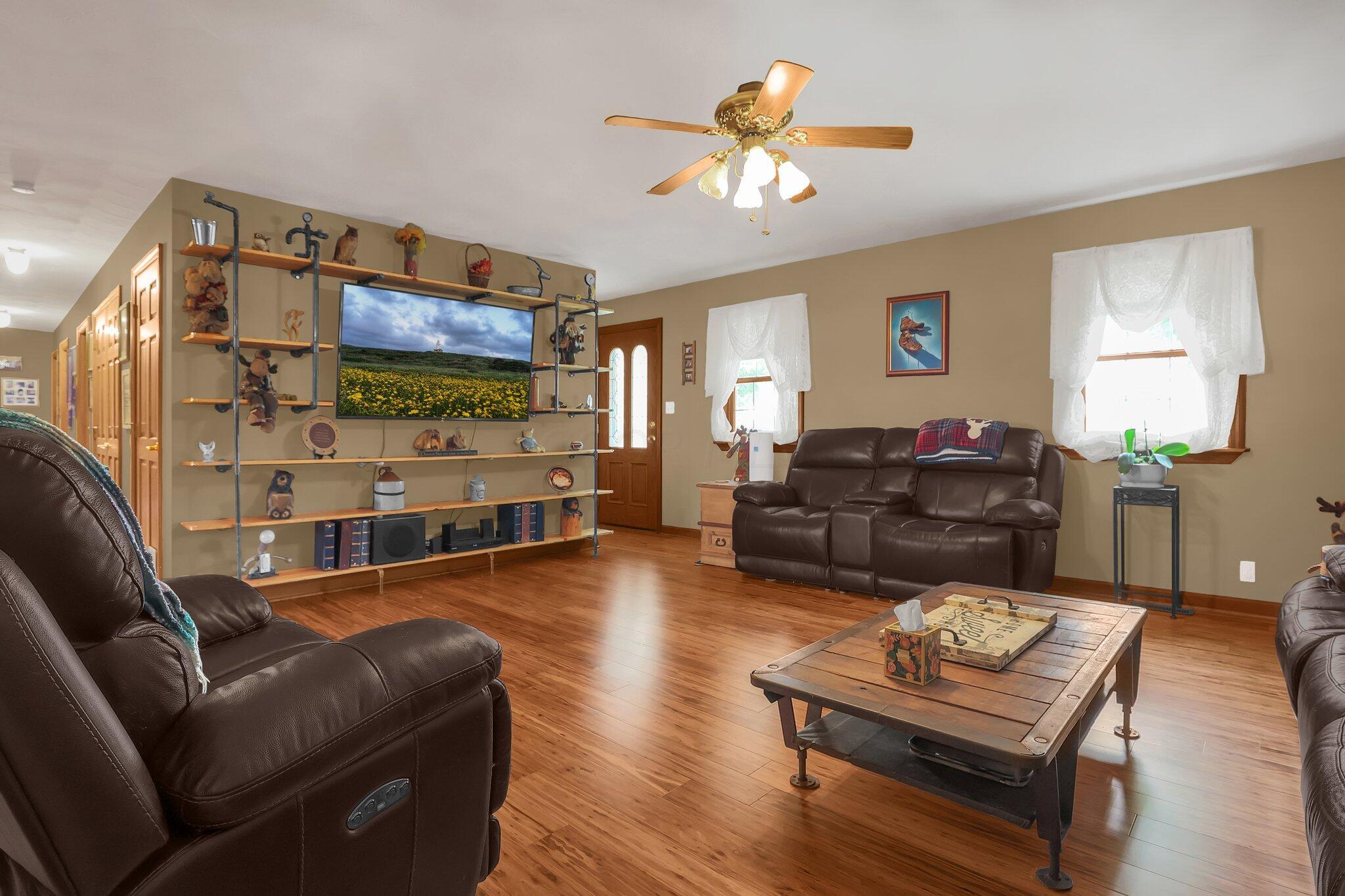 633 Kreisel Road Kingston, OH 45644 - Photo 4 of 55 14-web-or-mls-633-kreisel-rd