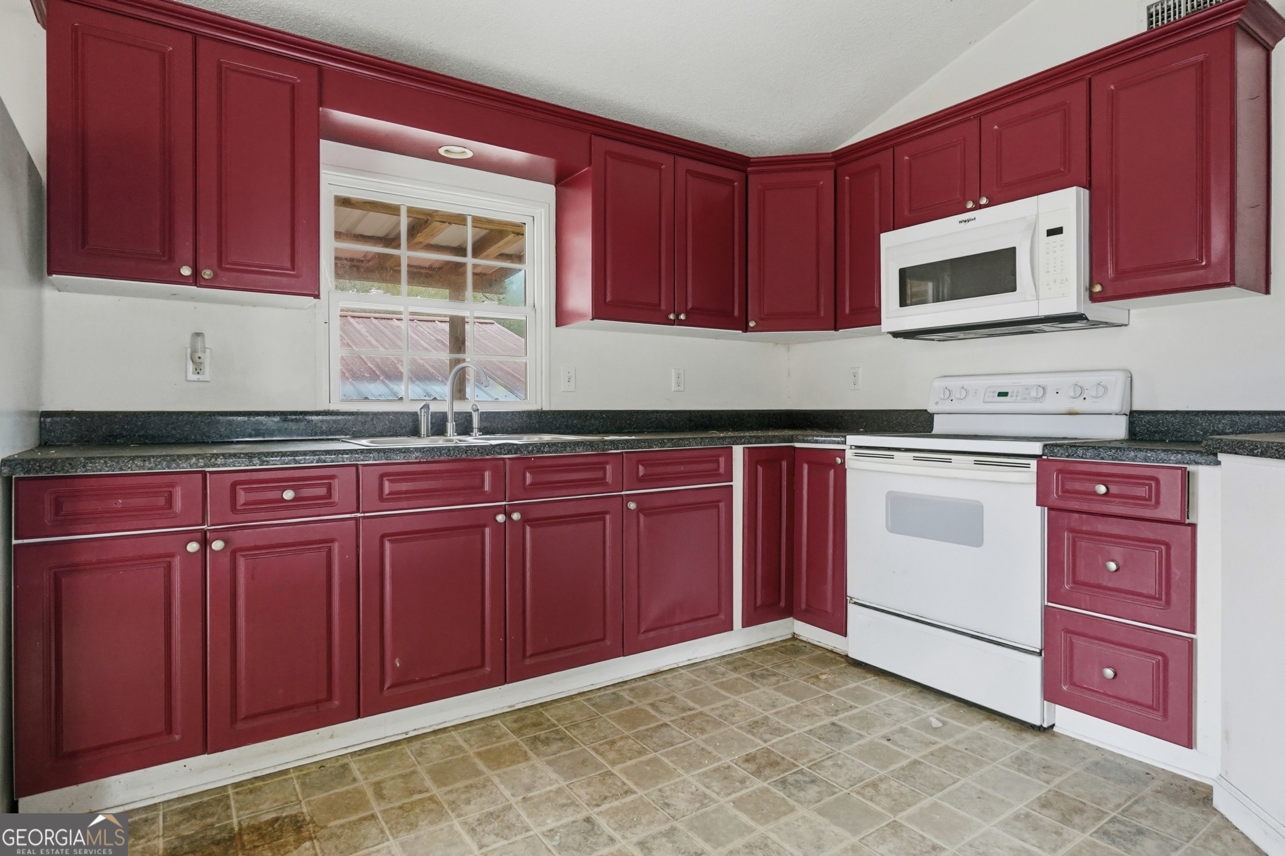 102 Boxelder Lane Ocilla, GA 31774 - Photo 18 of 40