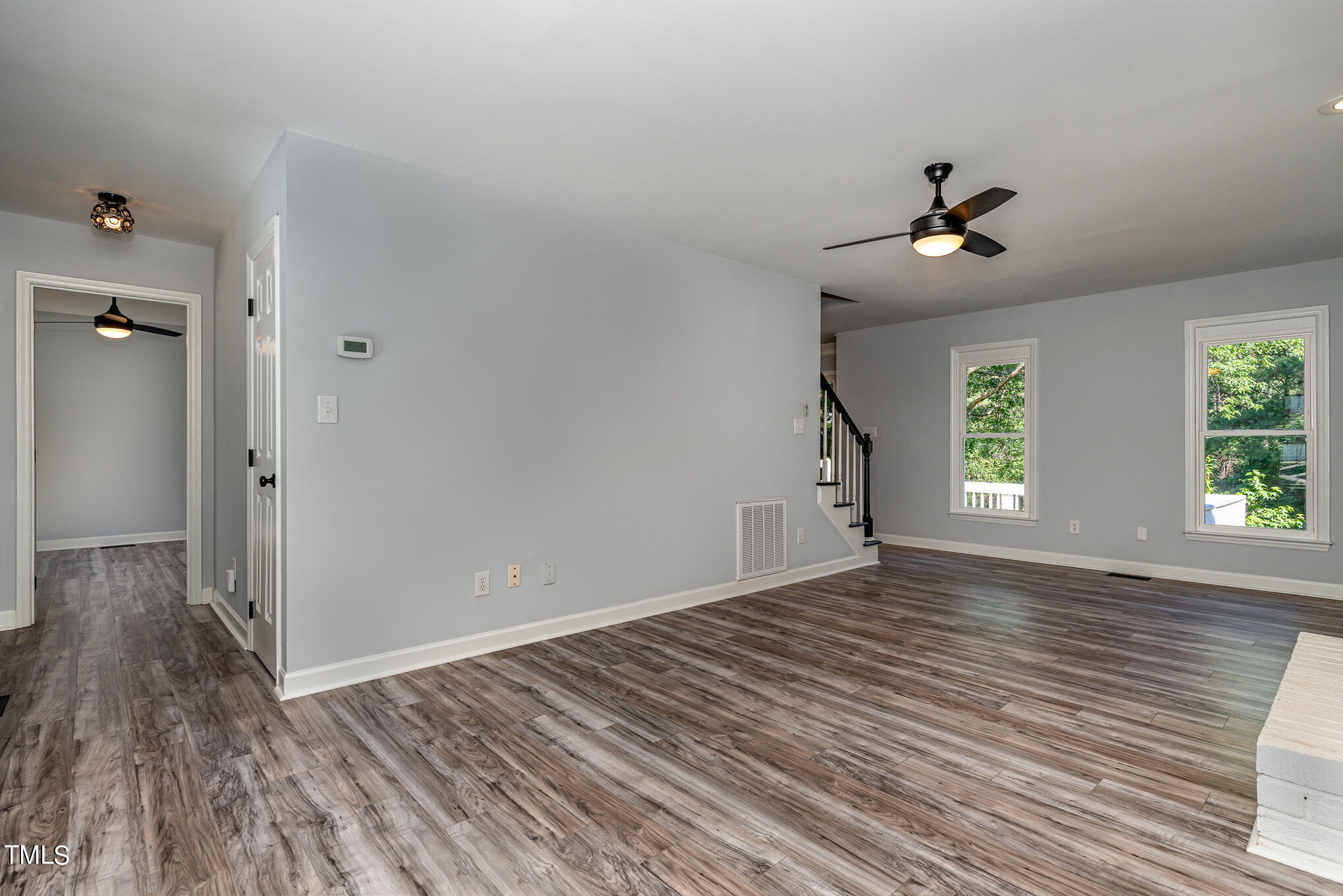 7937 Mandrel Way Raleigh, NC 27616 - Photo 4 of 15 Living Room