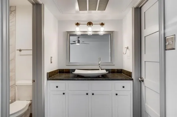 $1,450 | 2800 Douglas Avenue, Unit 313, Dallas, TX 75219