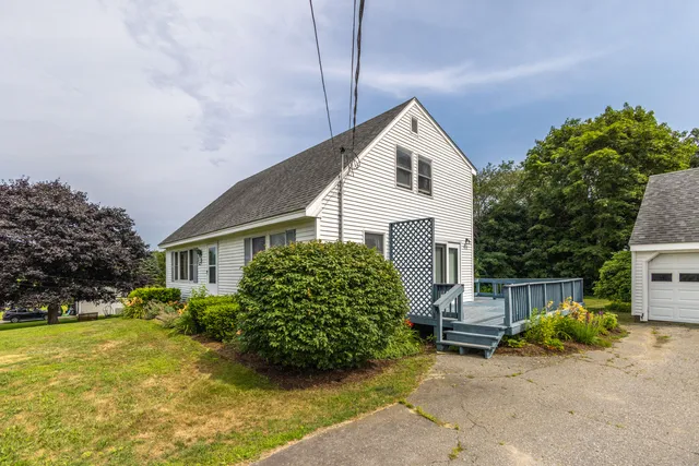 $349,000 | 25 Mountain View Drive, Rockland, ME 04841