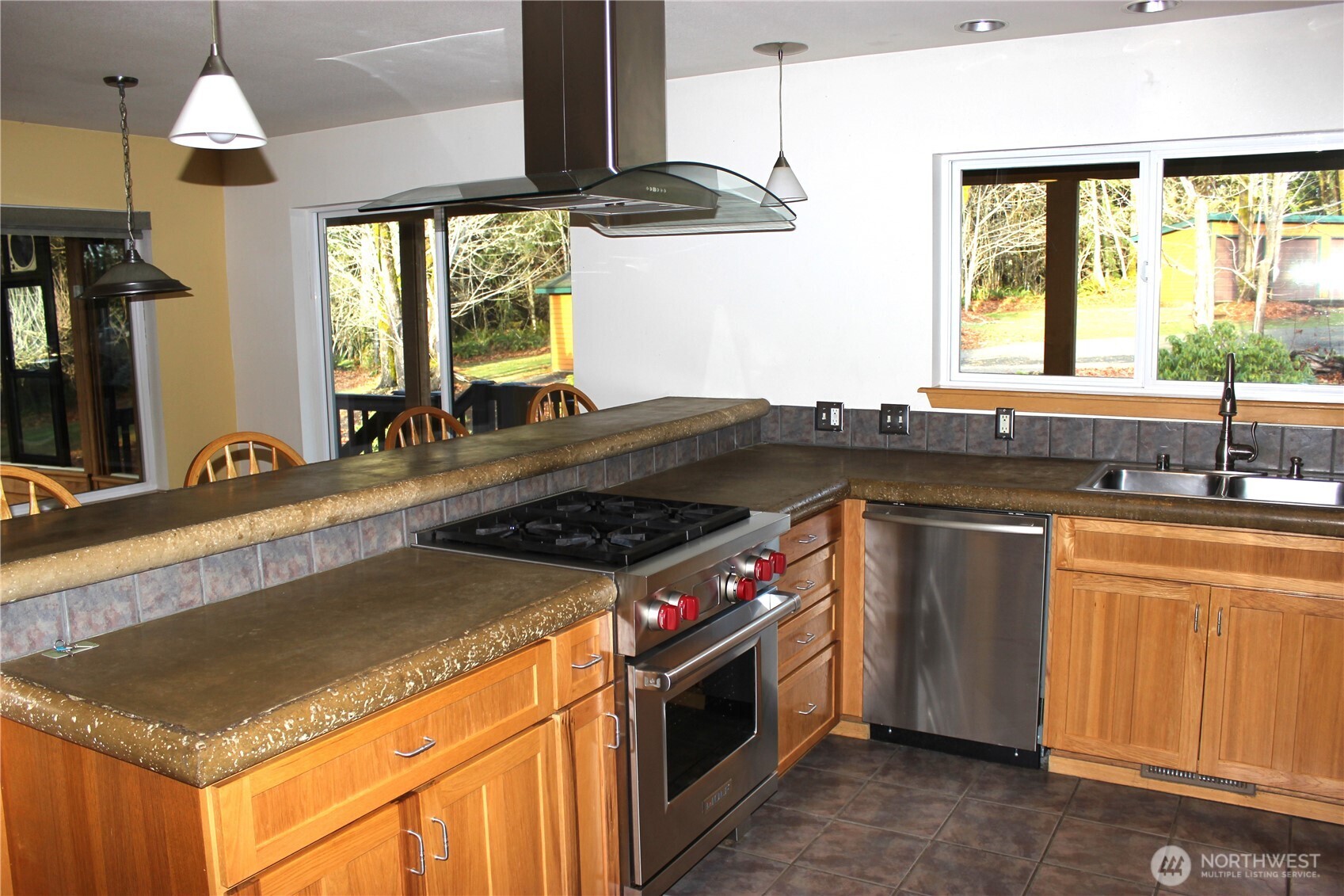 9727 Lundeen Road Southwest Rochester, WA 98579 - Photo 10 of 40 Gallery Image 10