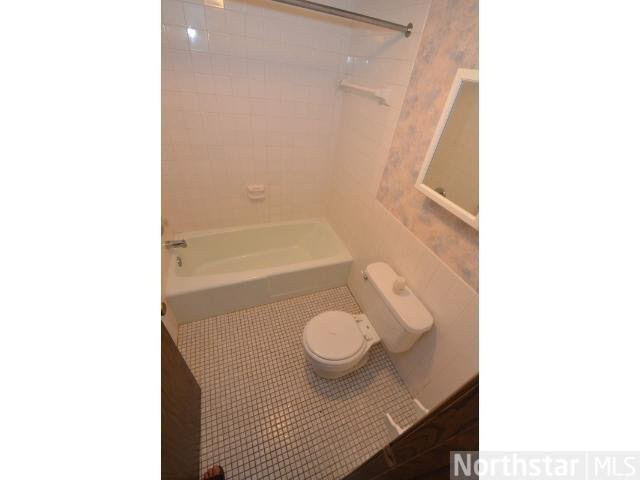 4436 Cedar Lk Road South, Unit 4 St. Louis Park, MN 55416 - Photo 8 of 10 Gallery Image 8