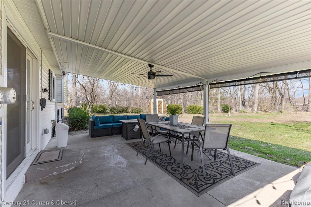 22321 Bell Road New Boston, MI 48164 - Photo 27 of 38