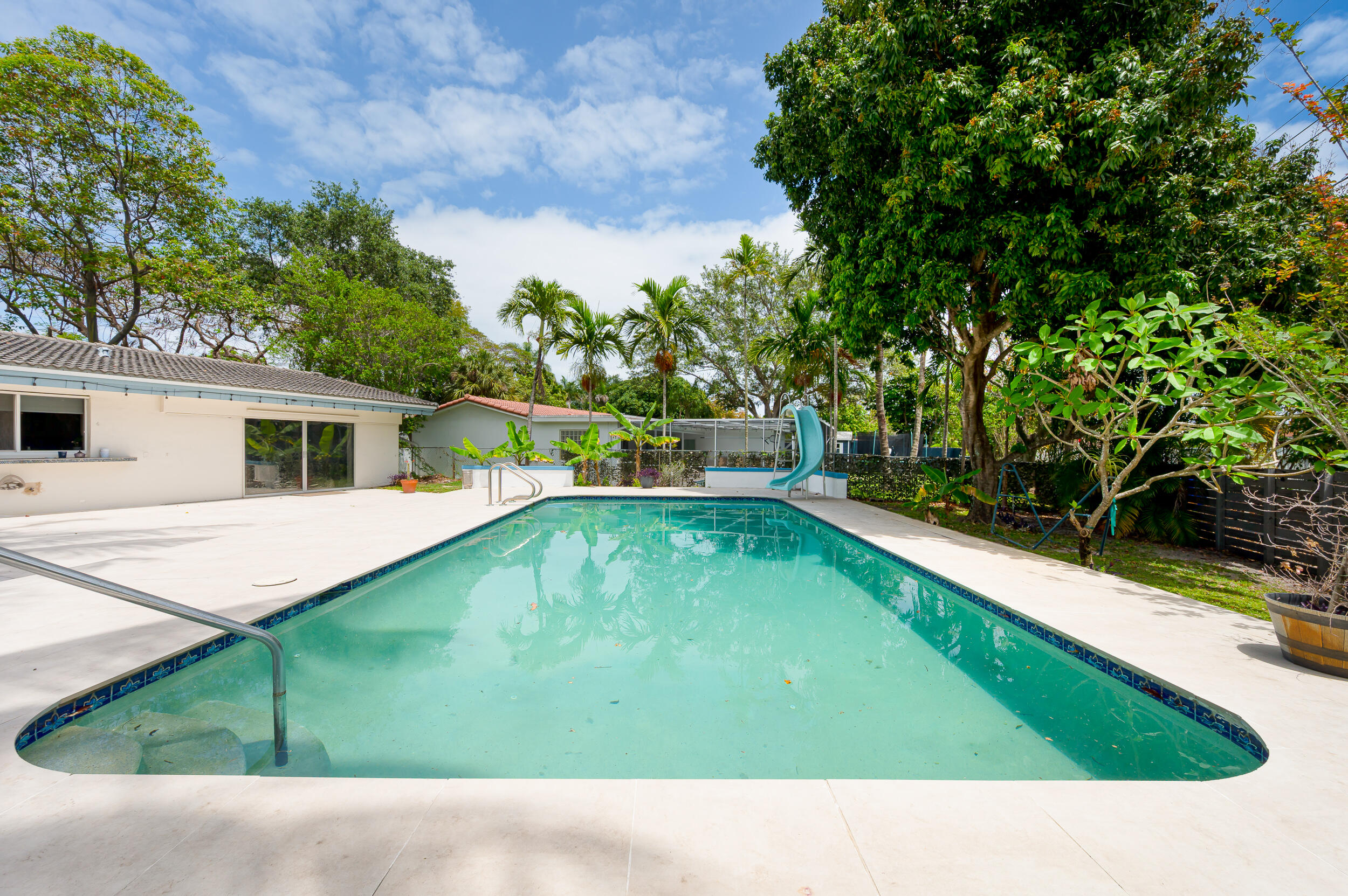 4734 Jefferson Street Hollywood, FL 33021 - Photo 34 of 62 photo-30