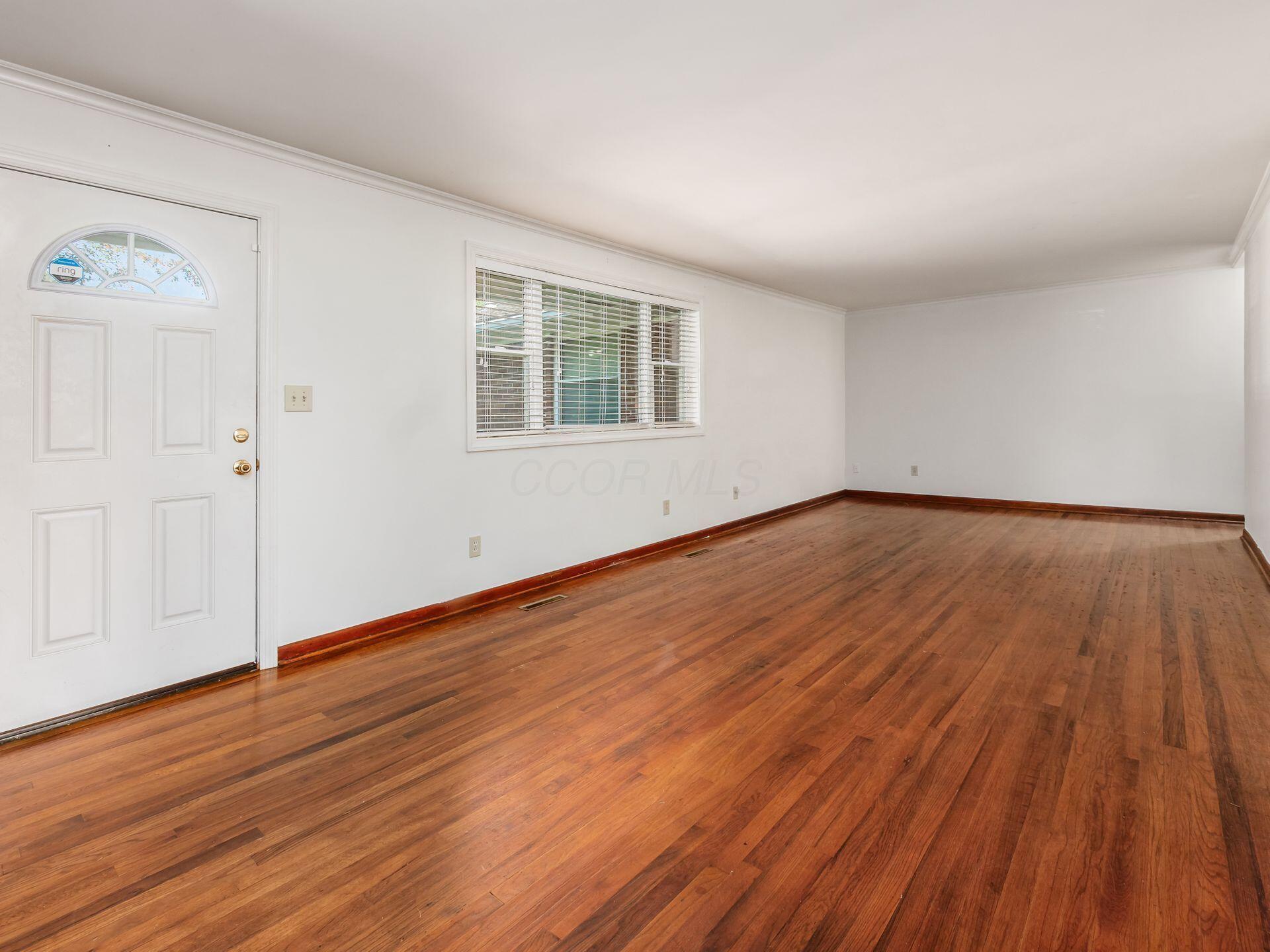 1140 Eastfield Road Worthington, OH 43085 - Photo 10 of 33