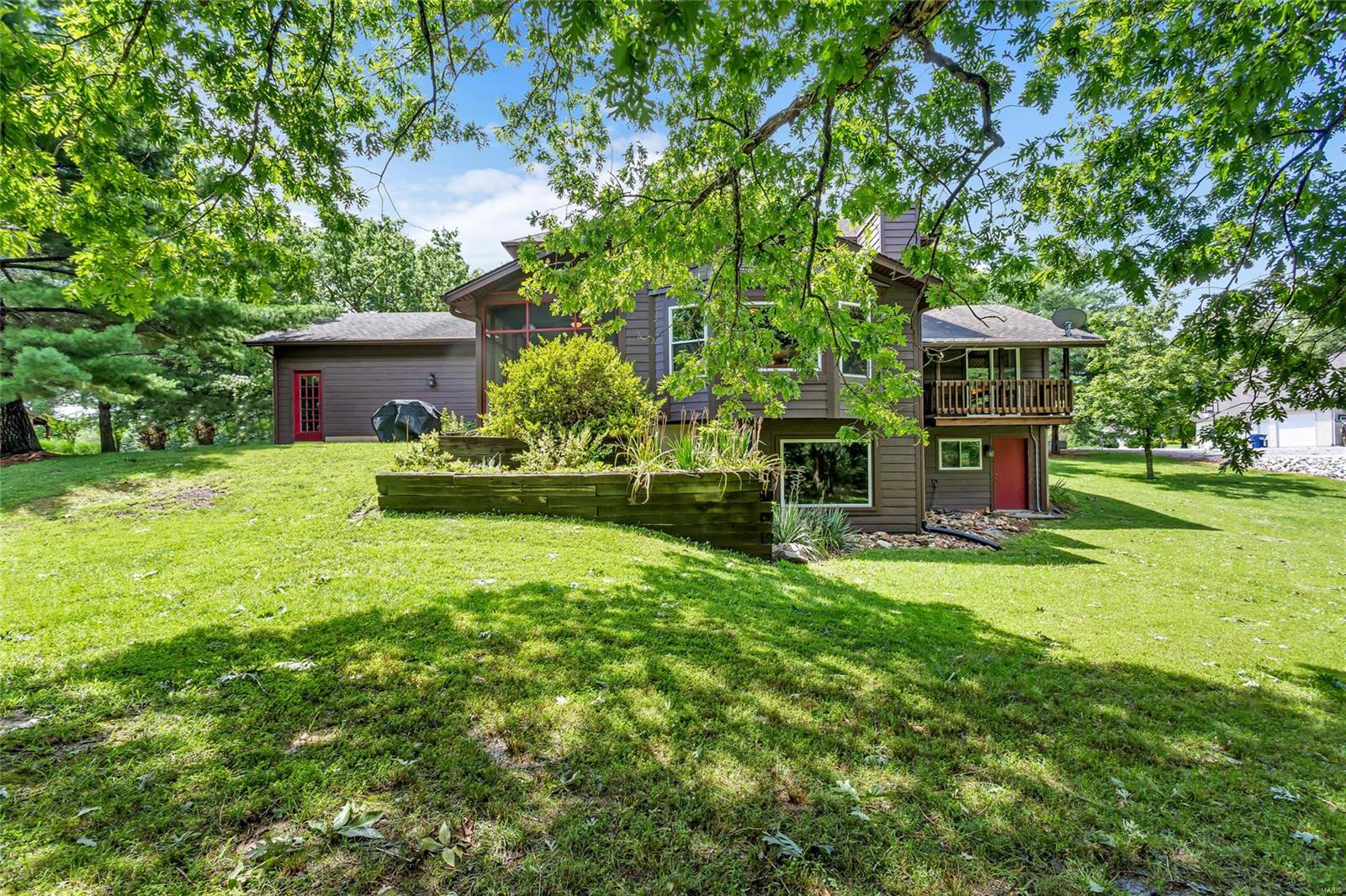 4411 Hueffmeier Road Defiance, MO 63341 - Photo 4 of 41 Gallery Image 4