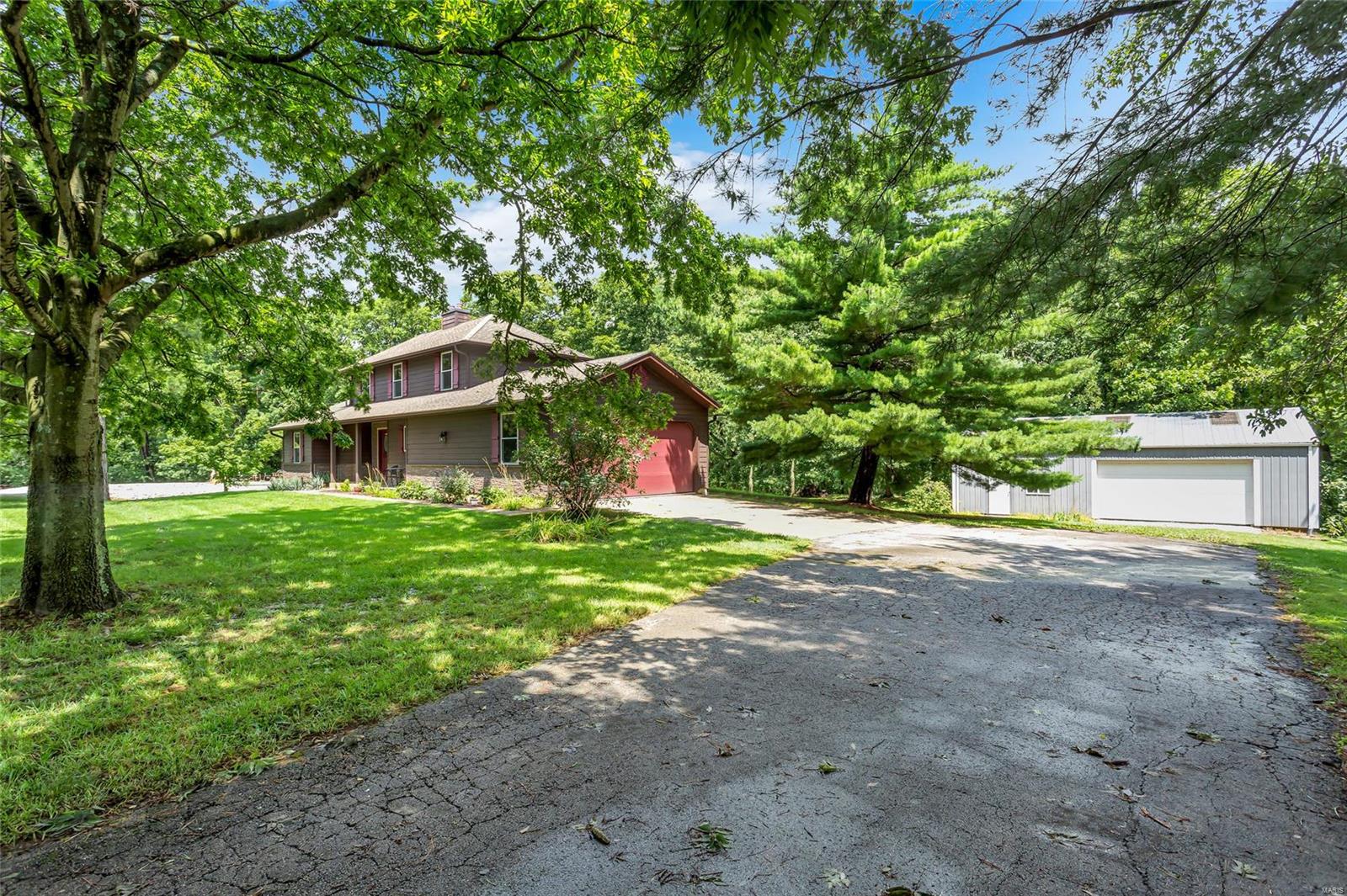 4411 Hueffmeier Road Defiance, MO 63341 - Photo 6 of 41 Gallery Image 6