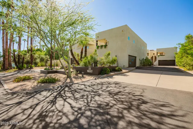 $2,400 | 21 West Pasadena Avenue, Unit 3, Phoenix, AZ 85013