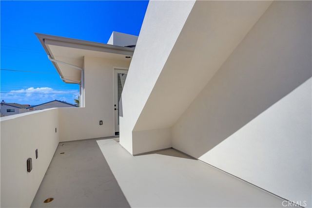 $1,299,000 | 238 North 7th Street, Grover Beach, CA 93433